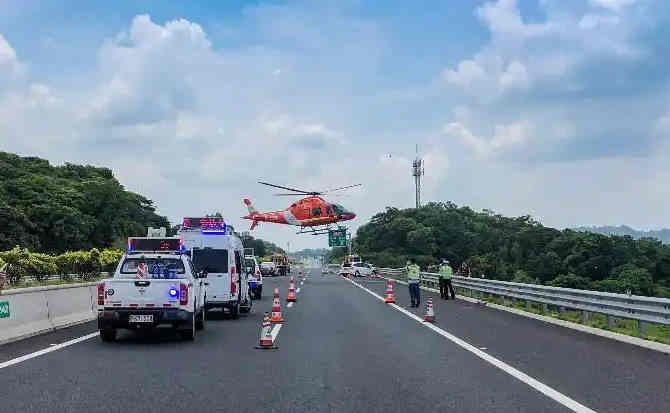 东辽高速公路汽车救援案例